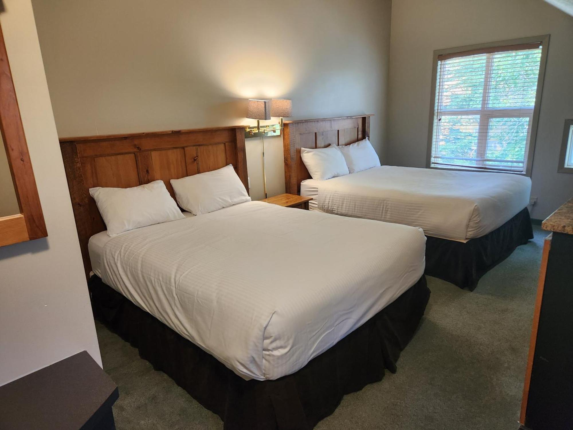 Waterton Lakes Lodge Resort المظهر الخارجي الصورة