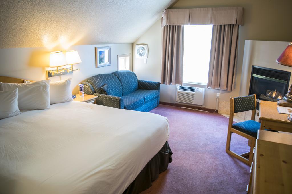 Waterton Lakes Lodge Resort المظهر الخارجي الصورة