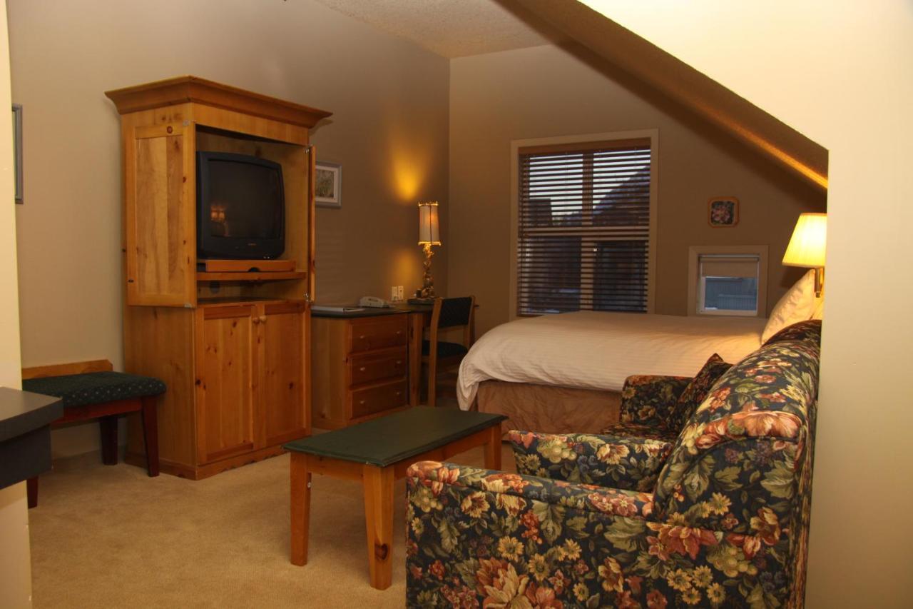 Waterton Lakes Lodge Resort المظهر الخارجي الصورة