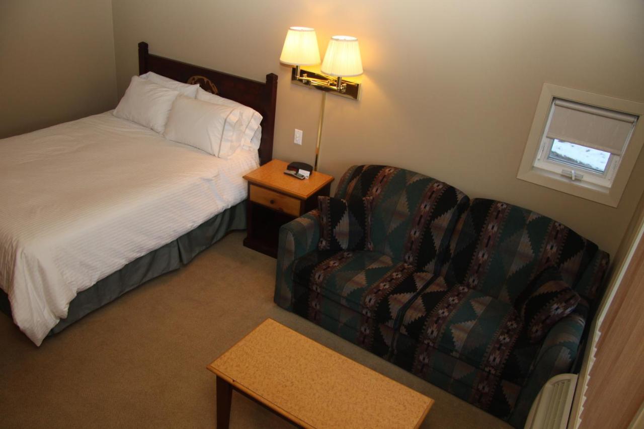 Waterton Lakes Lodge Resort المظهر الخارجي الصورة